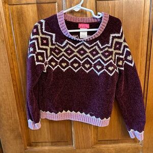 Zunie Women's Burgundy and Pink Geometric Sweater